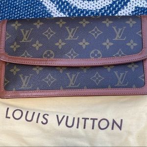 Louis Vuitton Pochette Dame GM Monogram Clutch - vintage monogram clutch